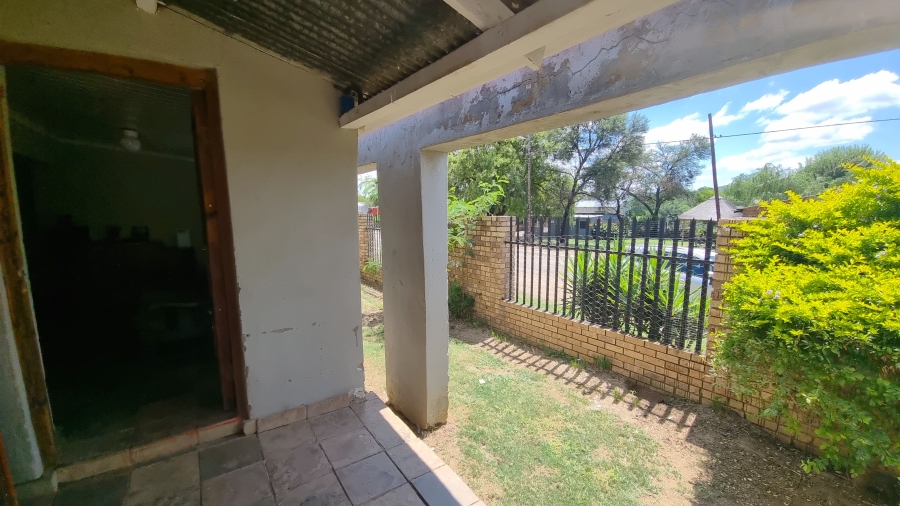 4 Bedroom Property for Sale in Swartruggens North West